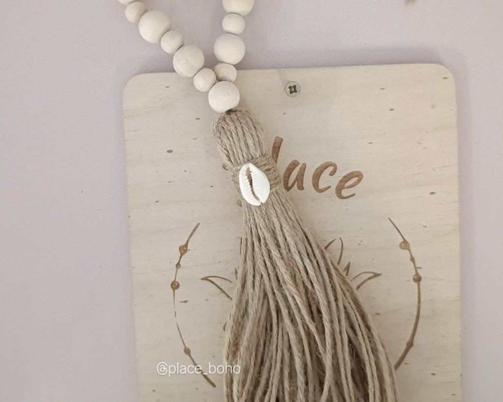 DIY pompon de porte en jute