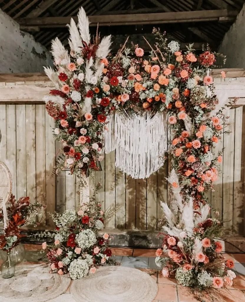 tenture macramé pour fleuriste professionnel pour décoration de mariage