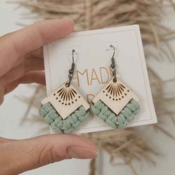 Boucle d'oreilles en macramé